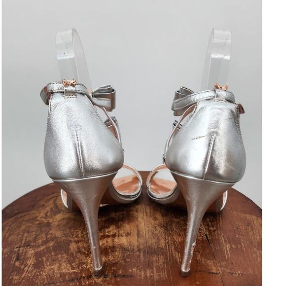 Womens Ted Baker Silver Bow Rose Gold Trim Heels Size 40 9.5 - Picture 4 of 11